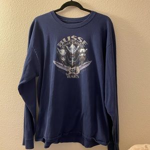 blue long sleeve tee